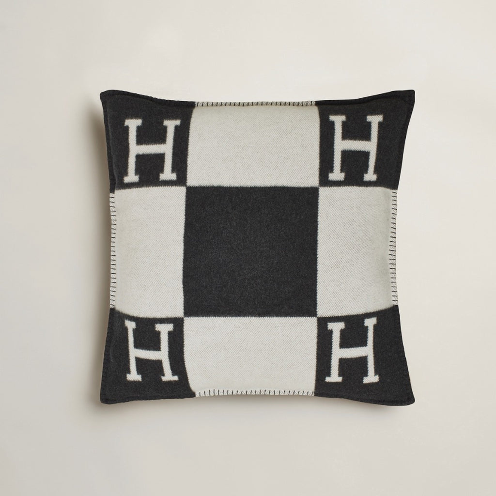 H BLACK QUADRI PILLOWCASE (SET OF 2 PILLOWCASES) 50x50cm