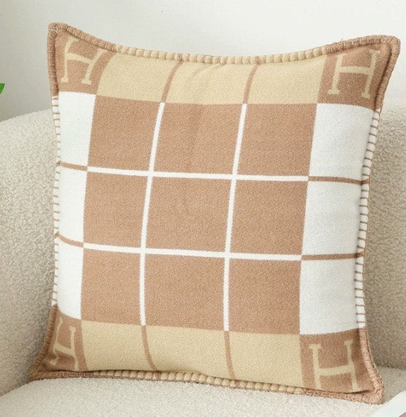 H BEIGE QUADRI PILLOWCASE (SET OF 2 PILLOWCASES) 50x50cm